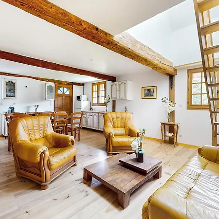 Cozy In Criquetot-le-maucondui Criquetot-le-Mauconduit